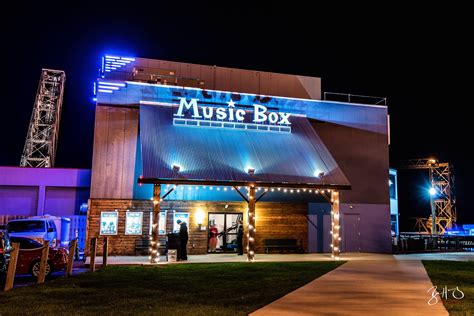 Music box supper club cleveland - Tickets go on sale at 10 a.m. Friday at the club's website, musicboxcle.com, or by phone at 216-242-1251. honeyhoney (10 p.m. Friday, Aug. 15, 10pm; $15 advance, $18 day of show) With Suzanne ...